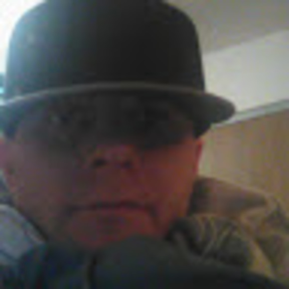 Meet your Posher, Robert - Picture 1 of 1